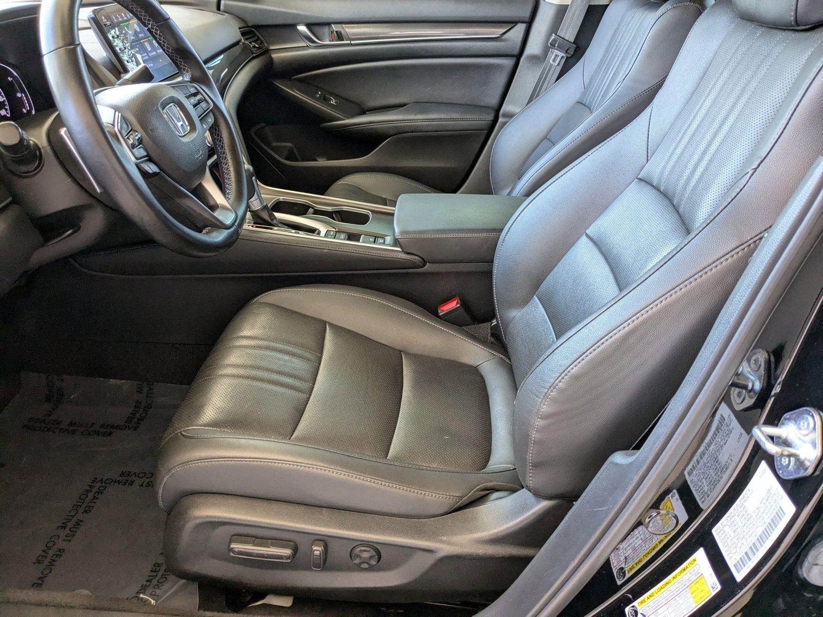 2022 Honda Accord Sedan Vehicle Photo in Miami, FL 33015