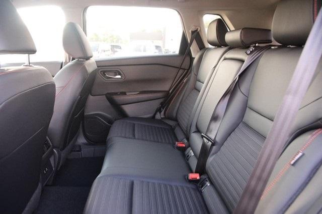 2025 Nissan Rogue Vehicle Photo in Hazelwood, MO 63042