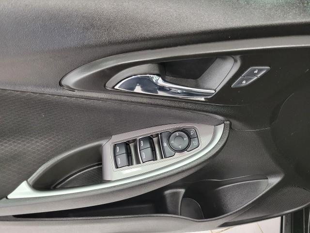 2024 Chevrolet Malibu Vehicle Photo in NEENAH, WI 54956-2243