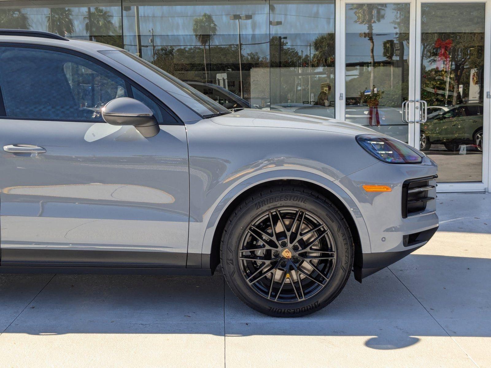 2025 Porsche Cayenne Vehicle Photo in Maitland, FL 32751