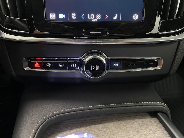 2024 Volvo S90 Vehicle Photo in Appleton, WI 54913