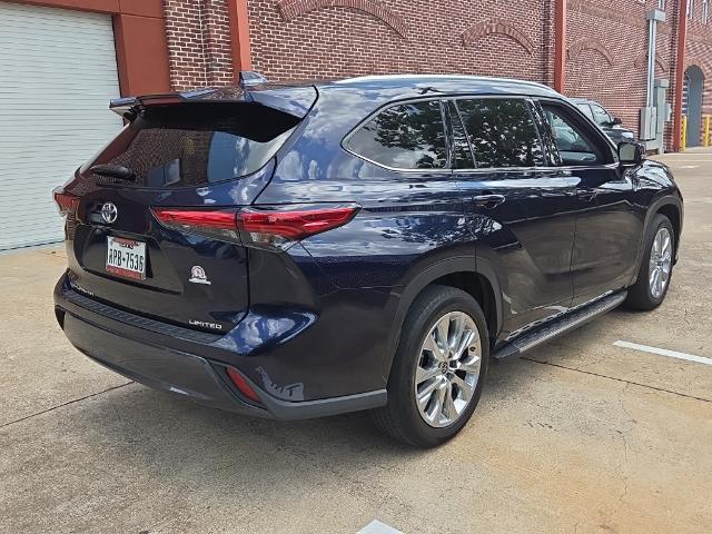 2022 Toyota Highlander Vehicle Photo in Houston, TX 77007