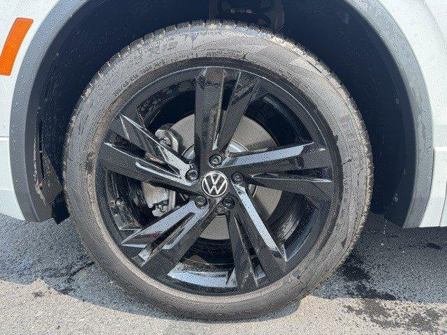 2024 Volkswagen Tiguan Vehicle Photo in Mechanicsburg, PA 17050-1707