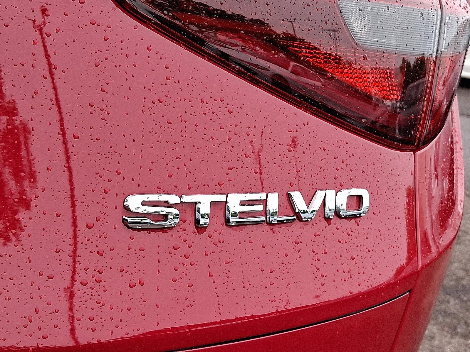 2023 Alfa Romeo Stelvio Vehicle Photo in Willow Grove, PA 19090