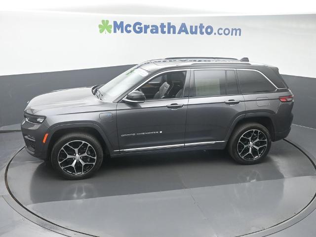 2023 Jeep Grand Cherokee 4xe Vehicle Photo in Cedar Rapids, IA 52402