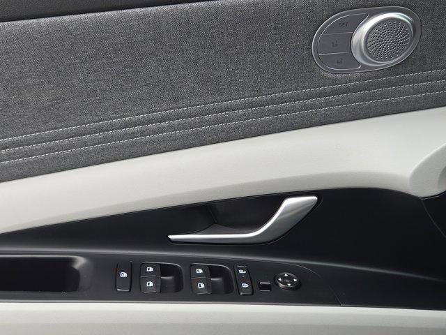 2025 Hyundai ELANTRA Hybrid Vehicle Photo in Decatur, TX 76234