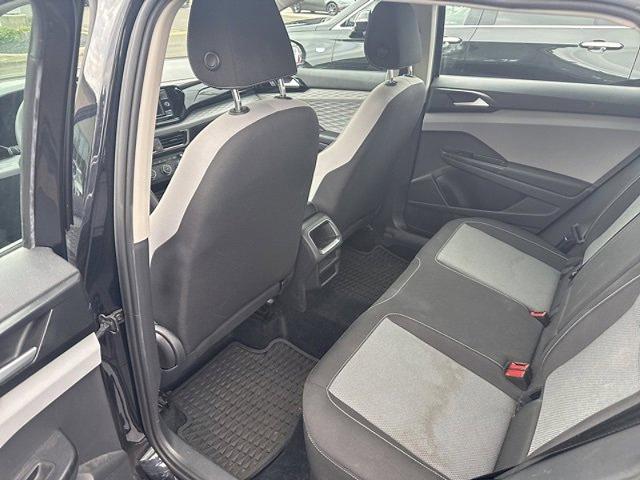 2022 Volkswagen Taos Vehicle Photo in TREVOSE, PA 19053-4984