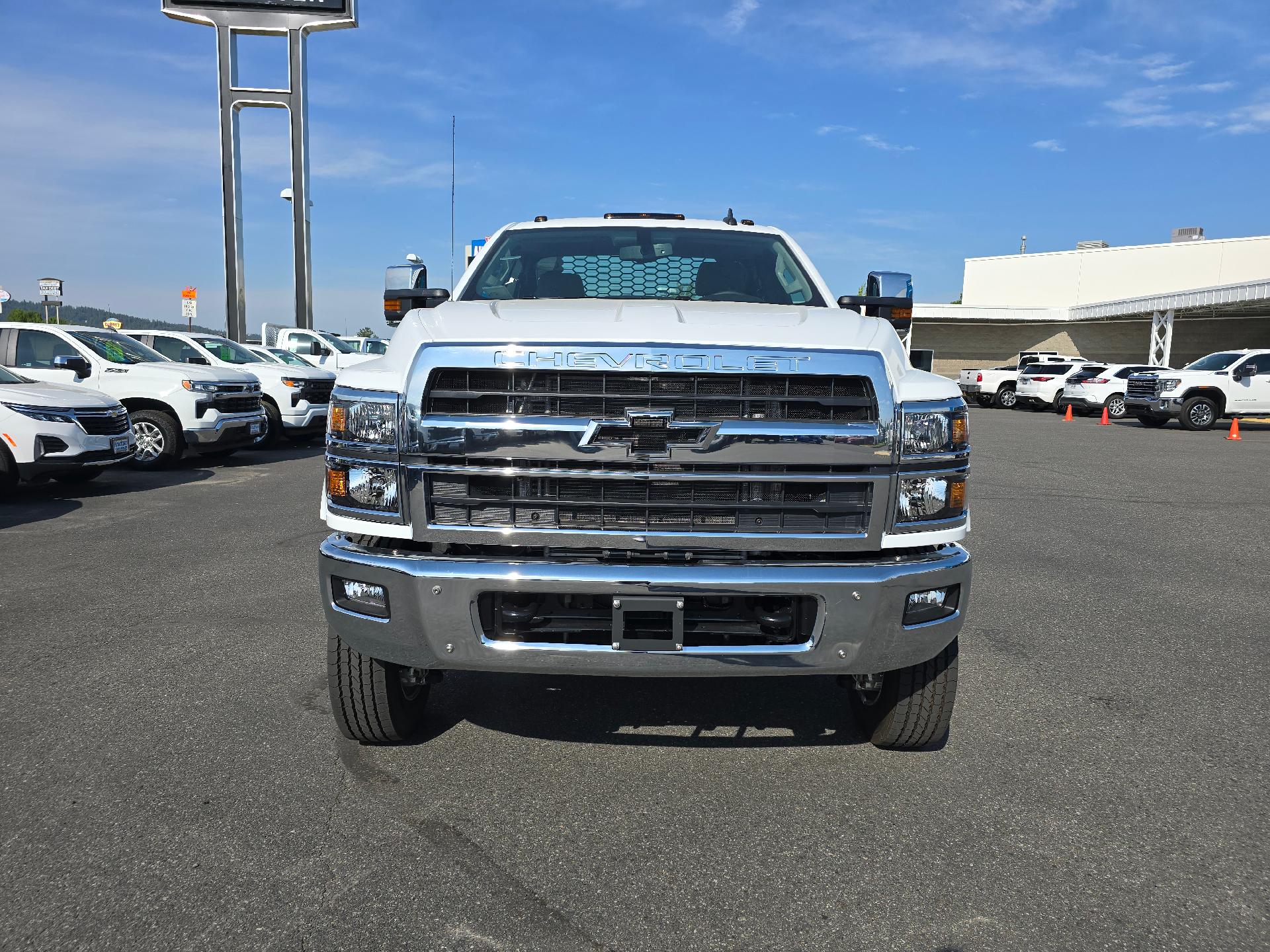 2023 Chevrolet Silverado 4500 HD Vehicle Photo in POST FALLS, ID 83854-5365