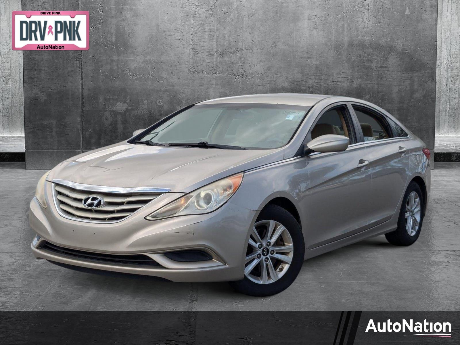 2011 Hyundai SONATA Vehicle Photo in St. Petersburg, FL 33713