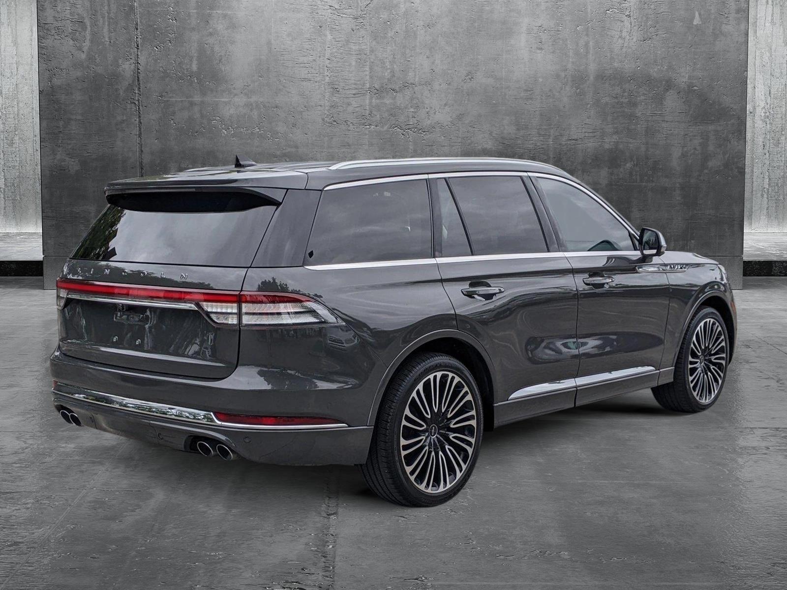 2022 Lincoln Aviator Vehicle Photo in PEMBROKE PINES, FL 33024-6534