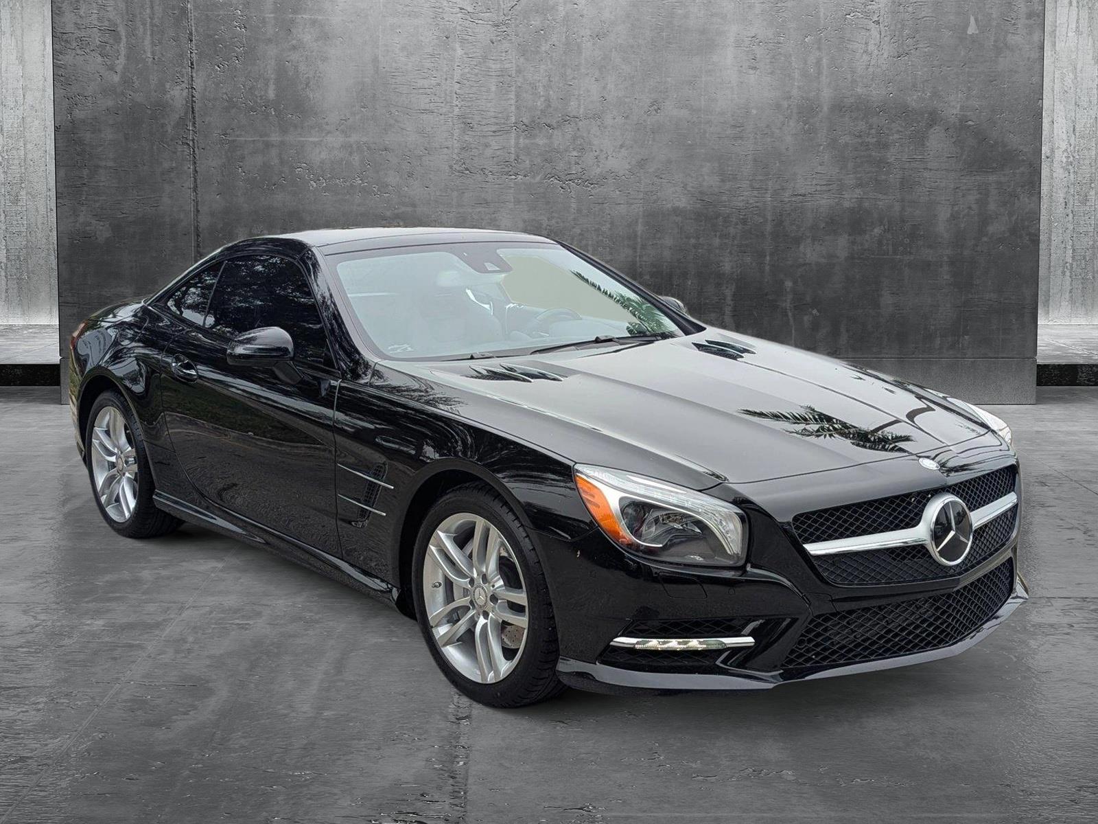 2016 Mercedes-Benz SL Vehicle Photo in Delray Beach, FL 33444