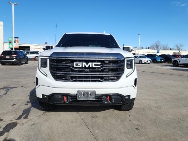 2022 GMC Sierra 1500 Vehicle Photo in ENGLEWOOD, CO 80113-6708