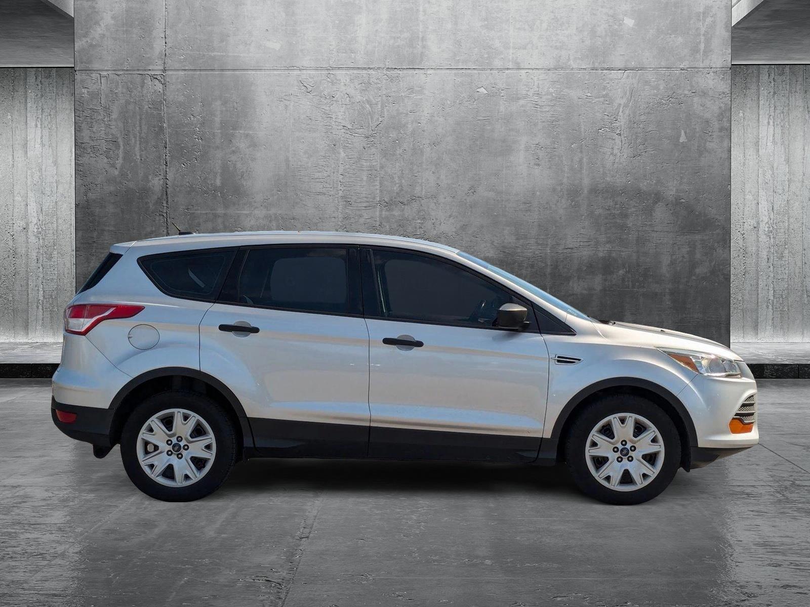 2016 Ford Escape Vehicle Photo in St. Petersburg, FL 33713