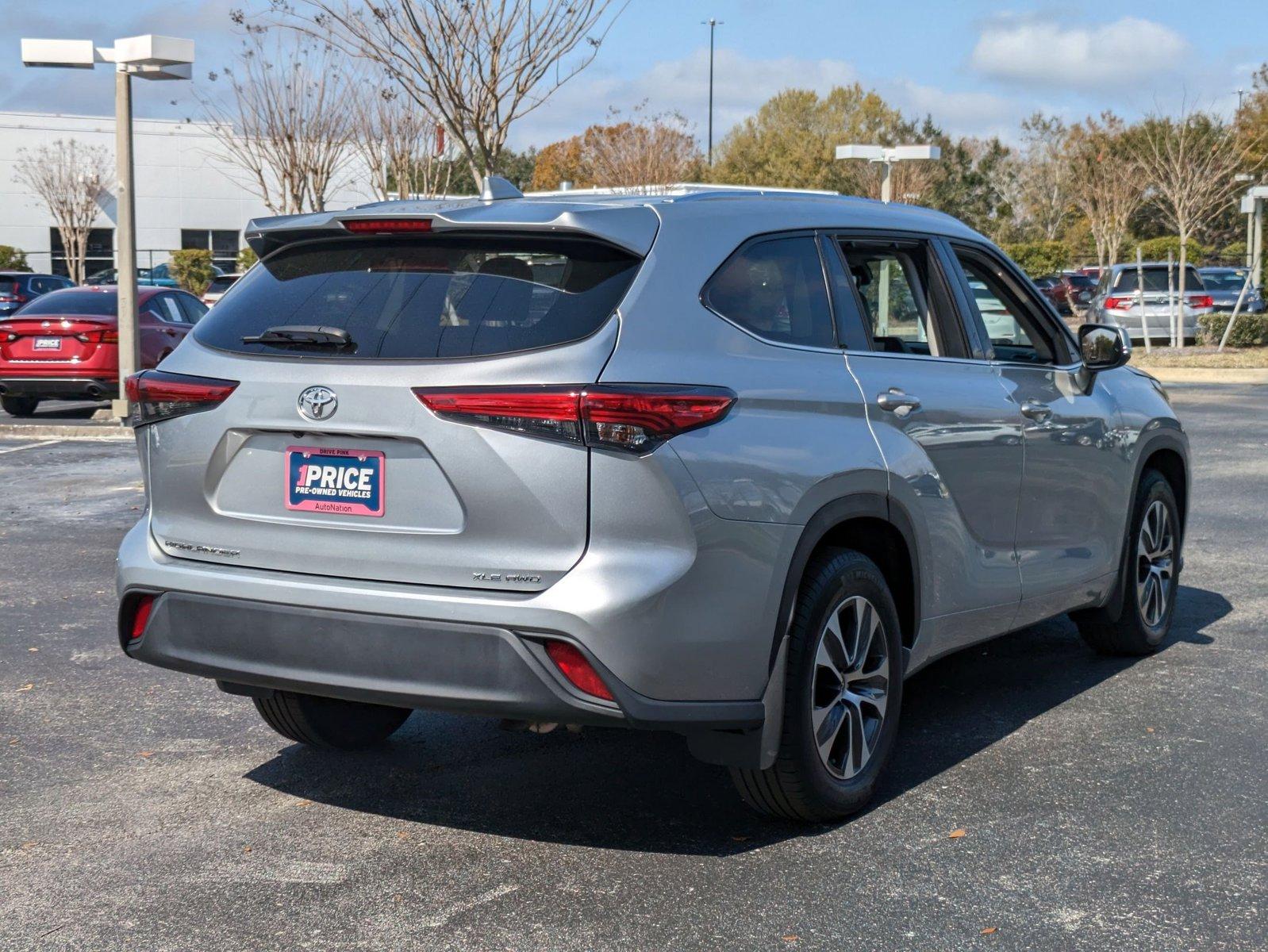 2021 Toyota Highlander Vehicle Photo in Sanford, FL 32771