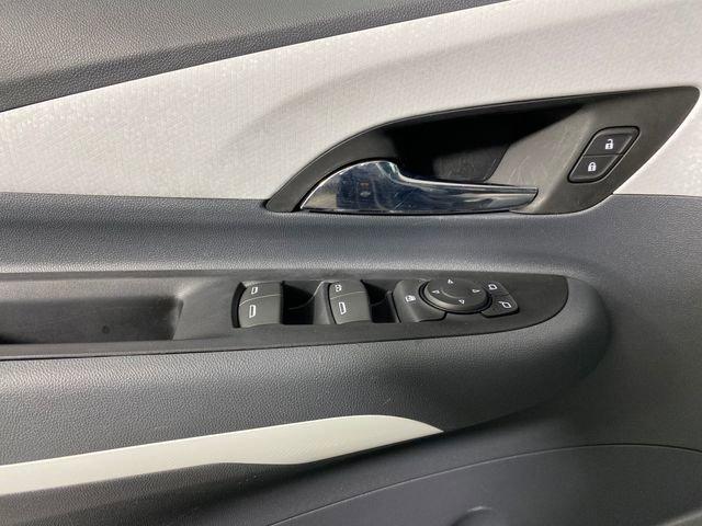 2018 Chevrolet Bolt EV Vehicle Photo in BROCKTON, MA 02301-7113