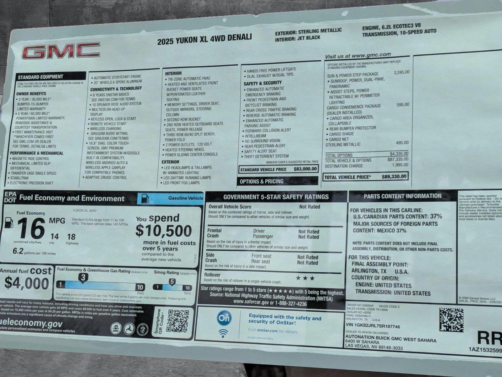 2025 GMC Yukon XL Vehicle Photo in GOLDEN, CO 80401-3850