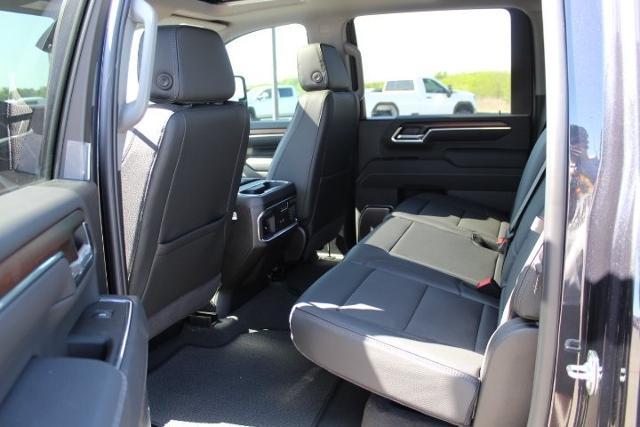 2025 GMC Sierra 2500 HD Vehicle Photo in Greenville, TX 75402