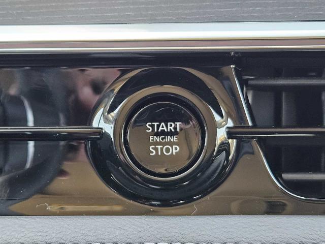2025 INFINITI QX80 Vehicle Photo in Fort Worth, TX 76132