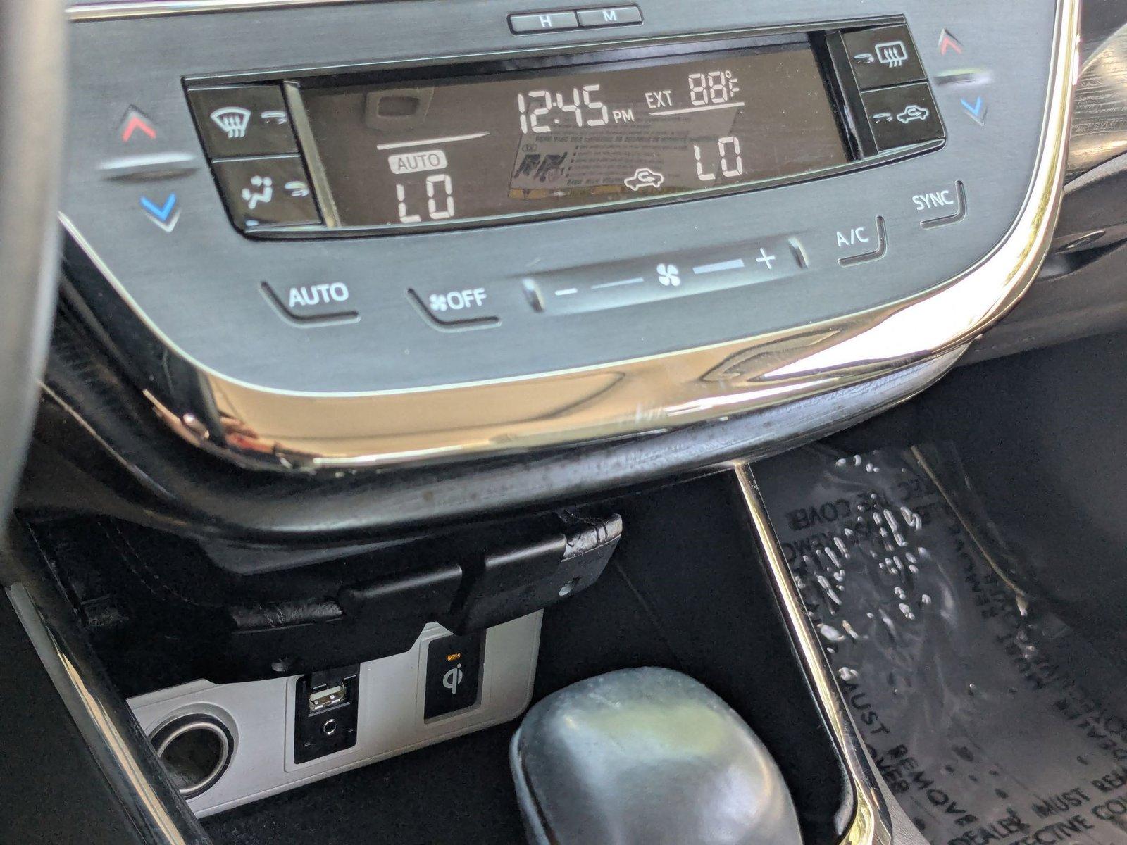 2016 Toyota Avalon Vehicle Photo in Tampa, FL 33614