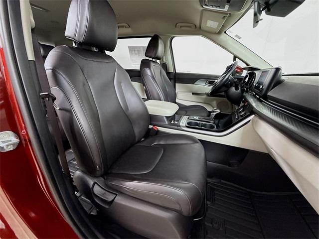 2023 Kia Carnival Vehicle Photo in Everett, WA 98204
