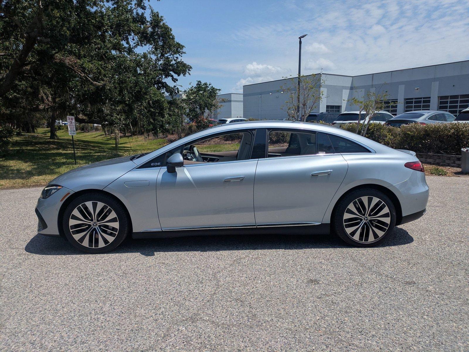 2024 Mercedes-Benz EQE Vehicle Photo in Sarasota, FL 34231