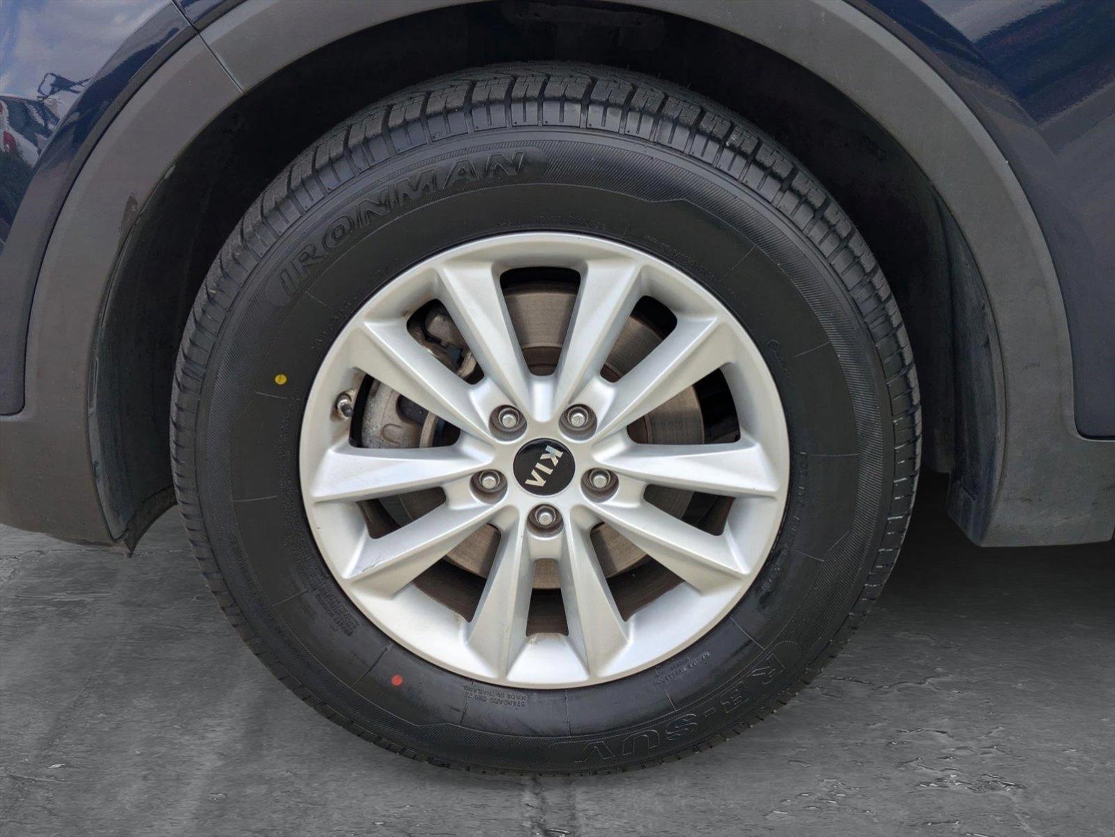 2019 Kia Sorento Vehicle Photo in Tustin, CA 92782