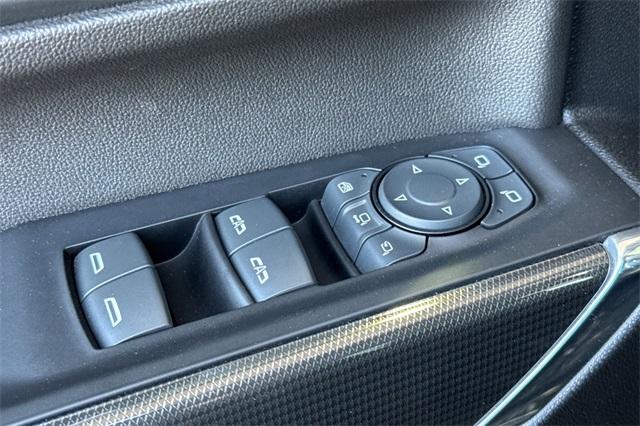 2023 GMC Sierra 2500 HD Vehicle Photo in ELK GROVE, CA 95757-8703