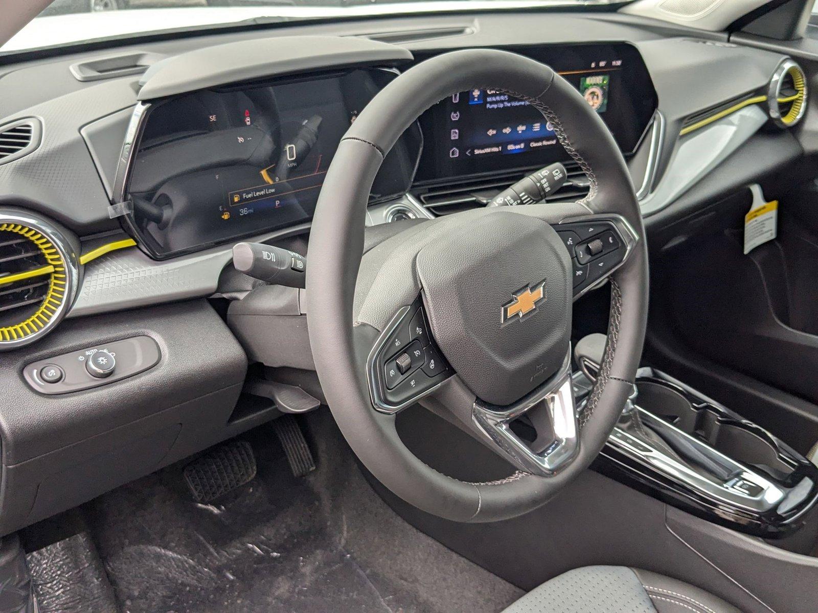 2025 Chevrolet Trax Vehicle Photo in MIAMI, FL 33172-3015