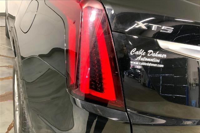 2021 Cadillac XT5 Vehicle Photo in Kansas City, MO 64114
