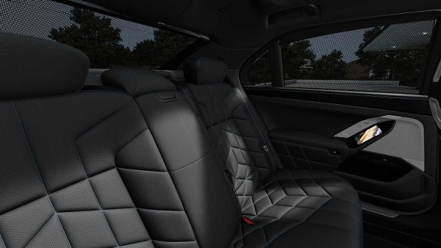 2025 BMW 740i xDrive Vehicle Photo in GRAPEVINE, TX 76051