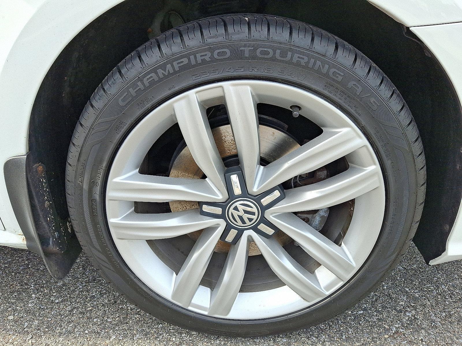 2016 Volkswagen Passat Vehicle Photo in BETHLEHEM, PA 18017