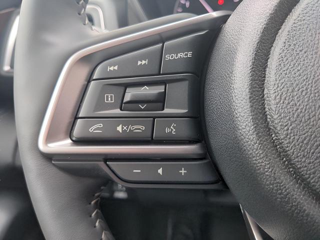 2025 Subaru Ascent Vehicle Photo in Green Bay, WI 54304
