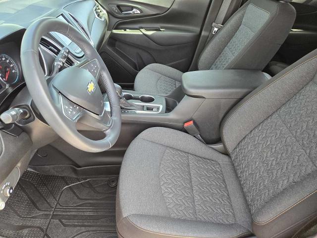 2022 Chevrolet Equinox Vehicle Photo in DENTON, TX 76210-9321