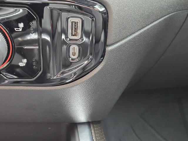 2023 Chevrolet Silverado 1500 Vehicle Photo in DENTON, TX 76210-9321
