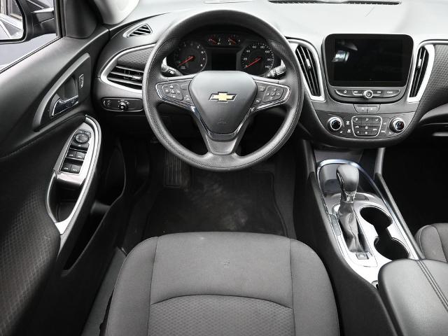 2023 Chevrolet Malibu Vehicle Photo in Cedar Rapids, IA 52402