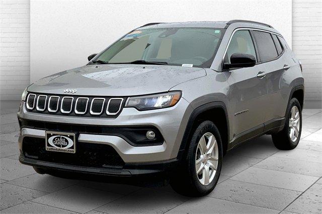 2022 Jeep Compass Vehicle Photo in TOPEKA, KS 66609-0000