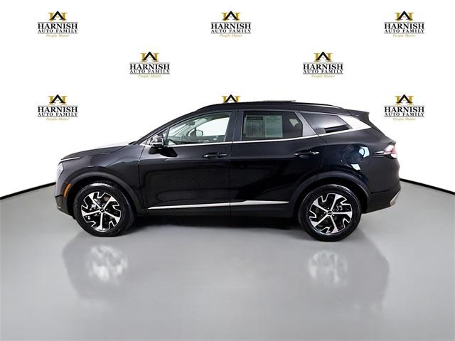 2023 Kia Sportage Hybrid Vehicle Photo in Everett, WA 98204