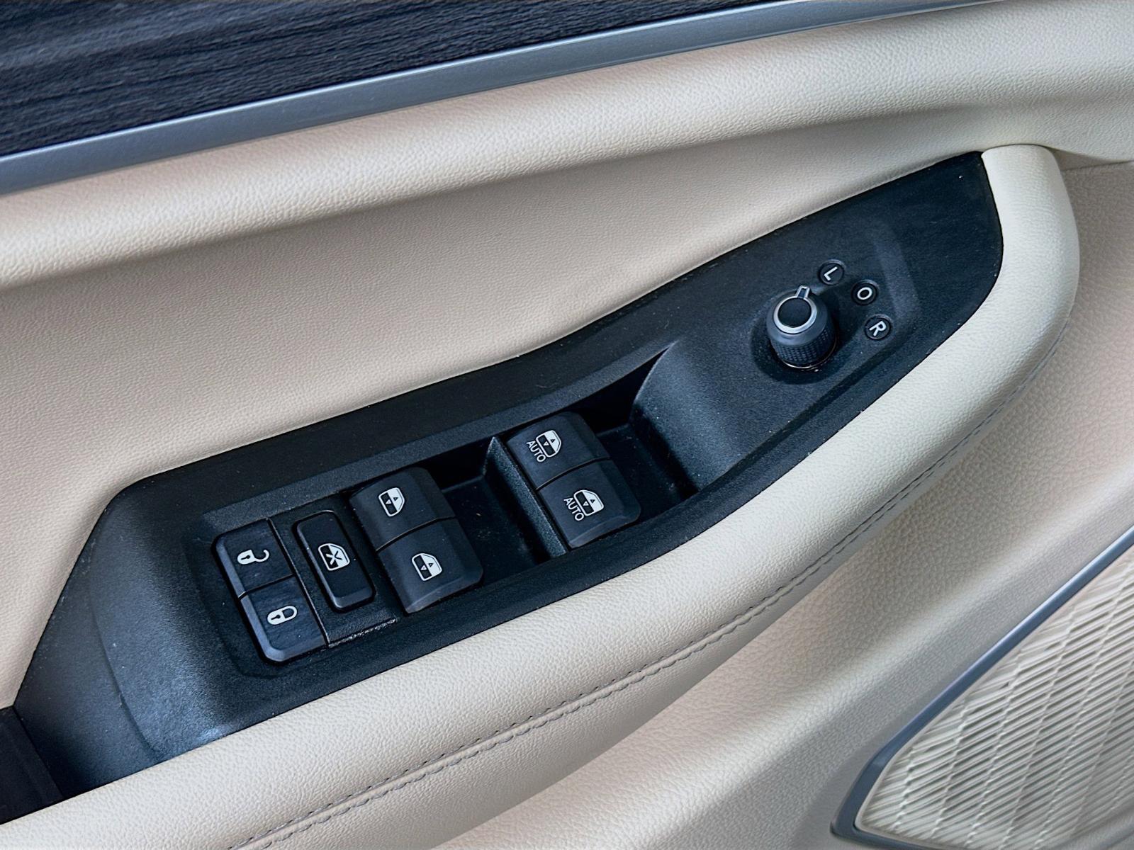 2021 Jeep Grand Cherokee L Vehicle Photo in Langhorne, PA 19047