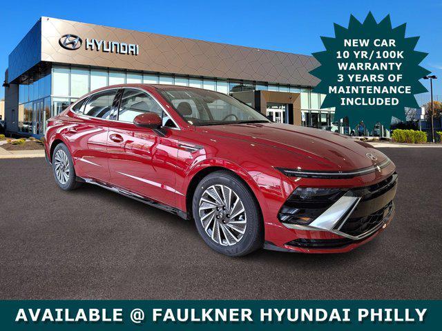2025 Hyundai SONATA Hybrid Vehicle Photo in Philadelphia, PA 19116