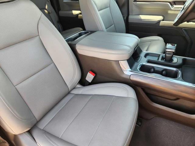2023 GMC Sierra 1500 Vehicle Photo in DENTON, TX 76210-9321