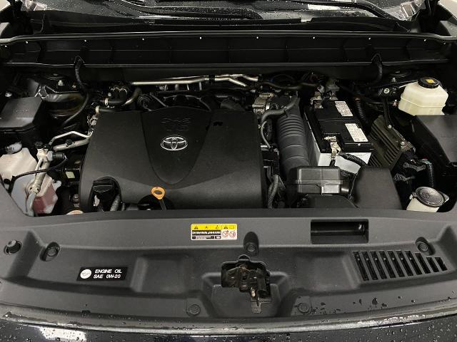 2022 Toyota Highlander Vehicle Photo in Appleton, WI 54913