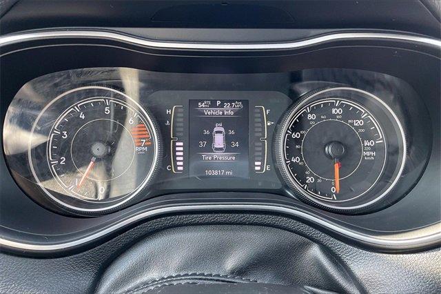 2019 Jeep Cherokee Vehicle Photo in INDEPENDENCE, MO 64055-1314