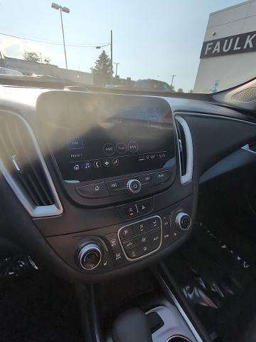 2022 Chevrolet Malibu Vehicle Photo in HARRISBURG, PA 17111-1033