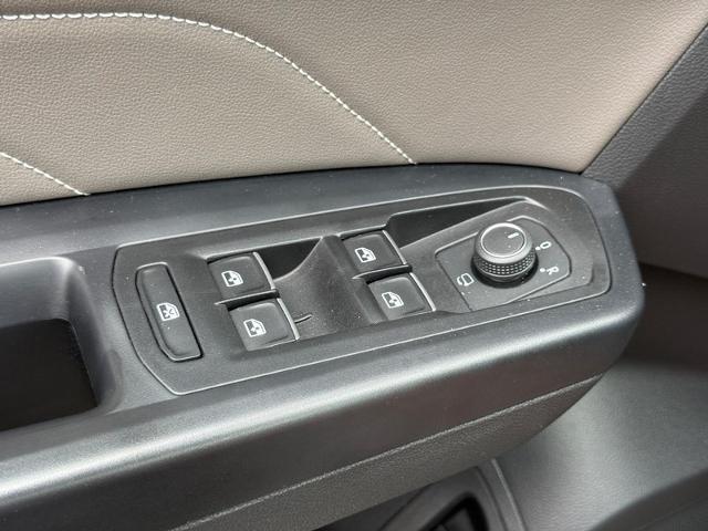 2021 Volkswagen Atlas Cross Sport Vehicle Photo in COLUMBIA, MO 65203-3903