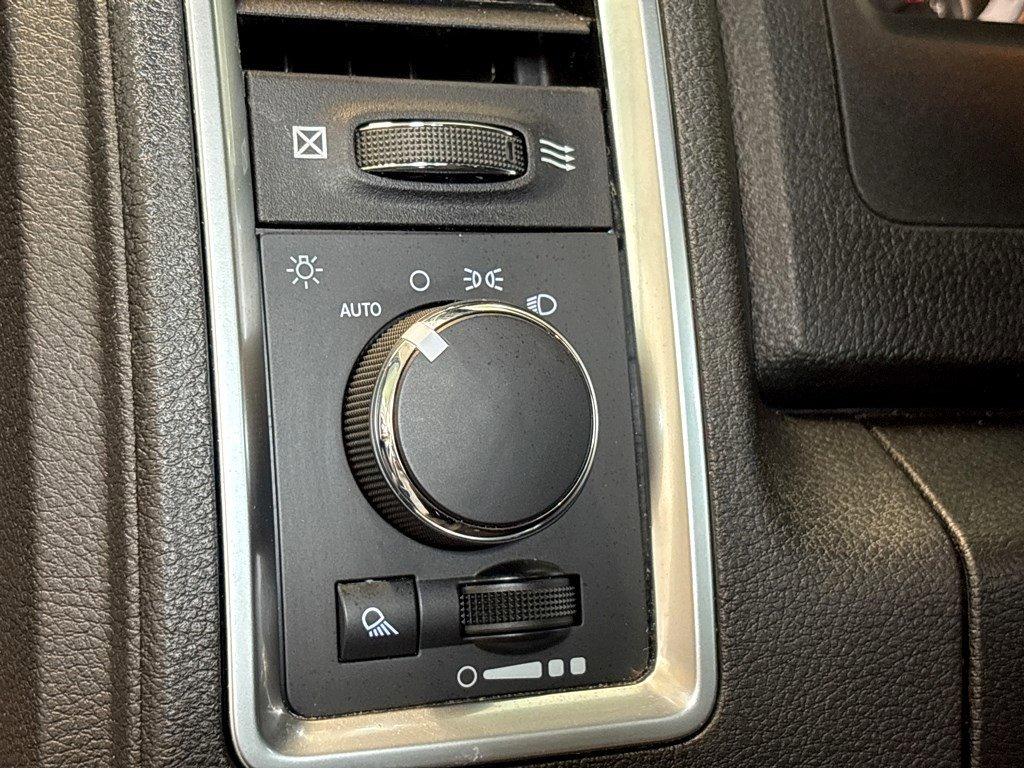2024 Ram 1500 Classic Vehicle Photo in SAVANNAH, GA 31406-4513