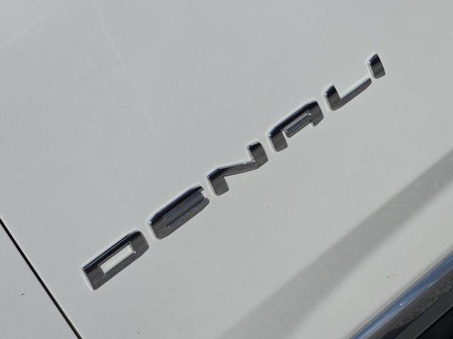 2022 GMC Yukon Vehicle Photo in Decatur, TX 76234