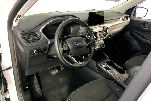 2023 Ford Escape Vehicle Photo in Kansas City, MO 64114