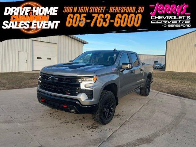 Sterling Gray Metallic 2026 Chevrolet Silverado 1500 LT Trail Boss Crew Cab 4WD Pickup Truck Four-Wheel Drive Automatic