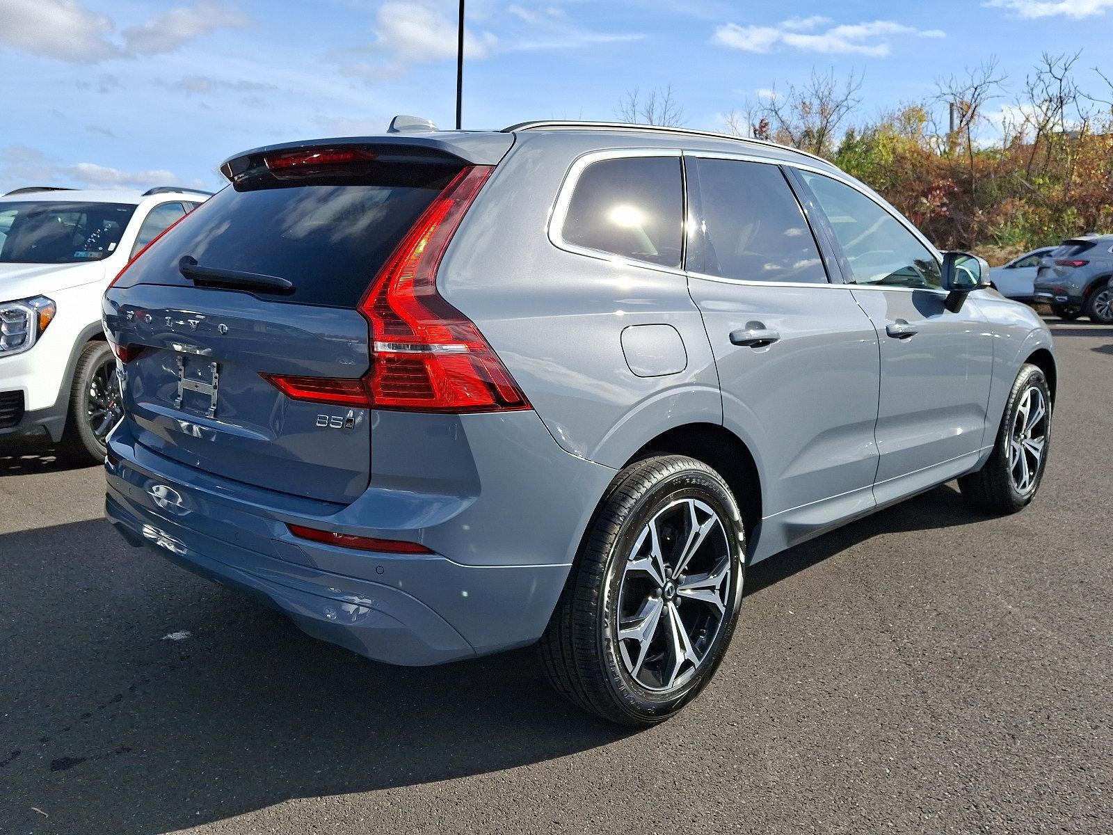 2022 Volvo XC60 Vehicle Photo in Trevose, PA 19053
