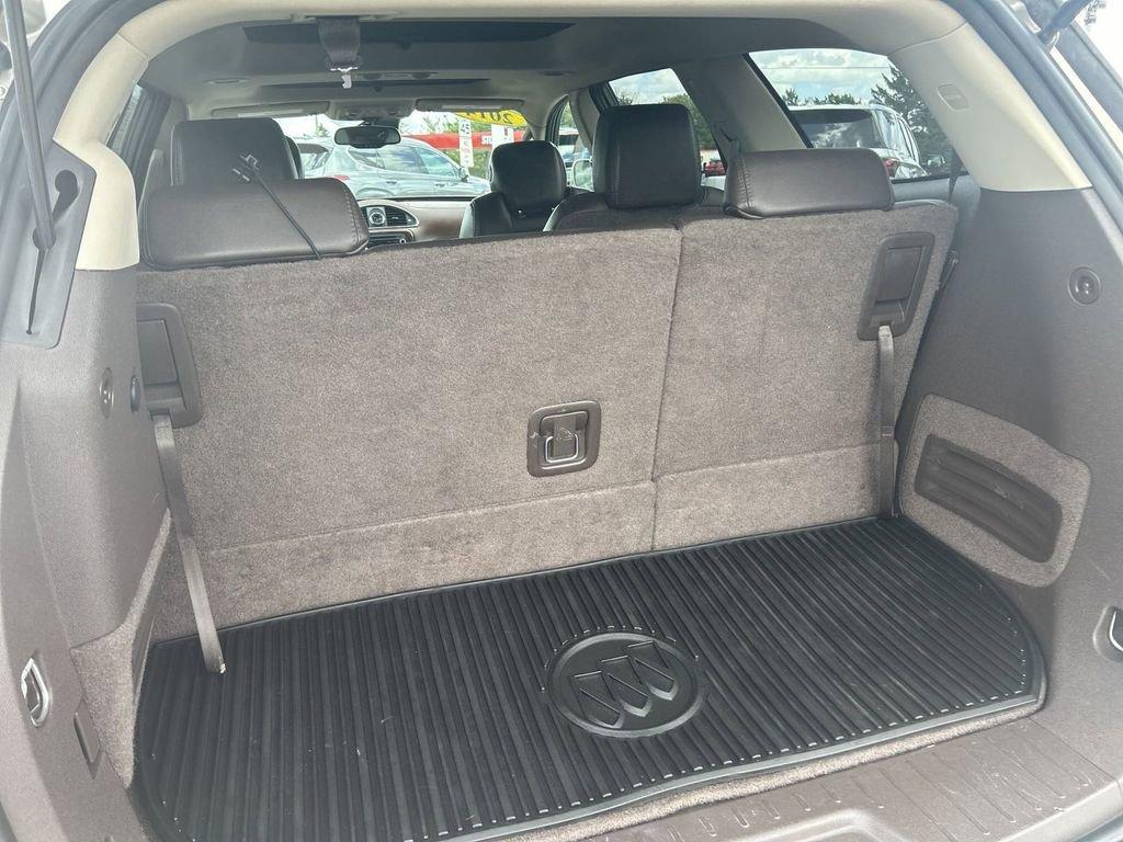 2014 Buick Enclave Vehicle Photo in Marion, IA 52302